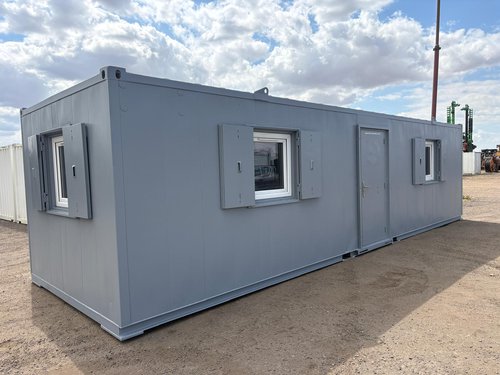 Portable canteens